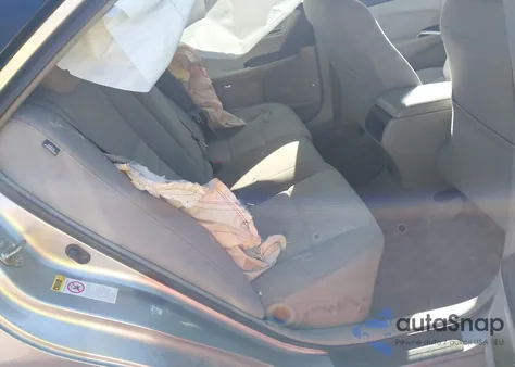 2017 Toyota Camry Le из США, поврежденный, VIN 4T1BF1FK6HU704628